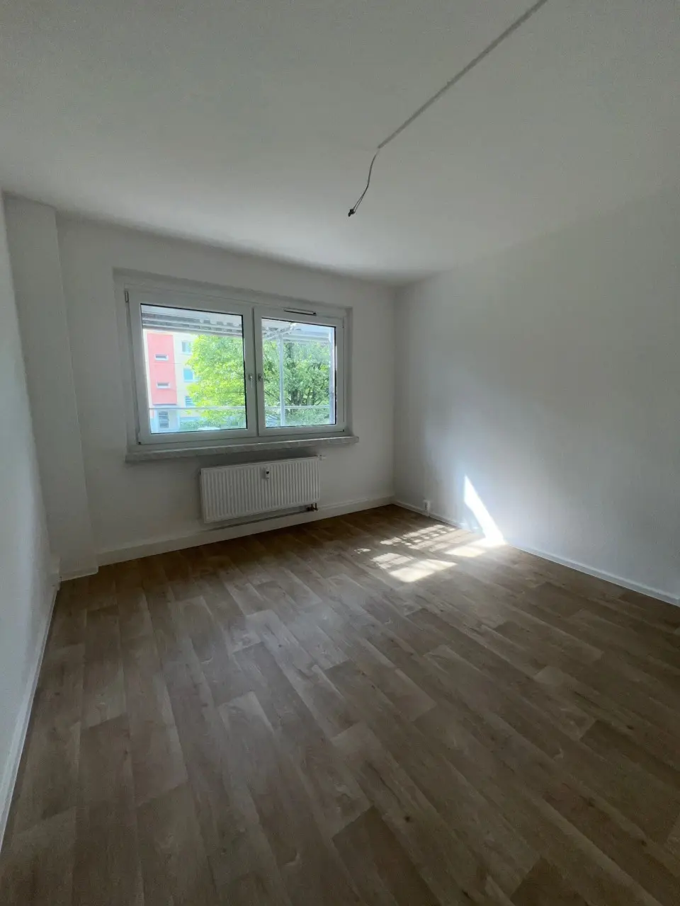 Vergleichsbild Schlafzimmer - Frisch sanierte 2-RW in grüner und gemütlicher Lage zu vermieten!!