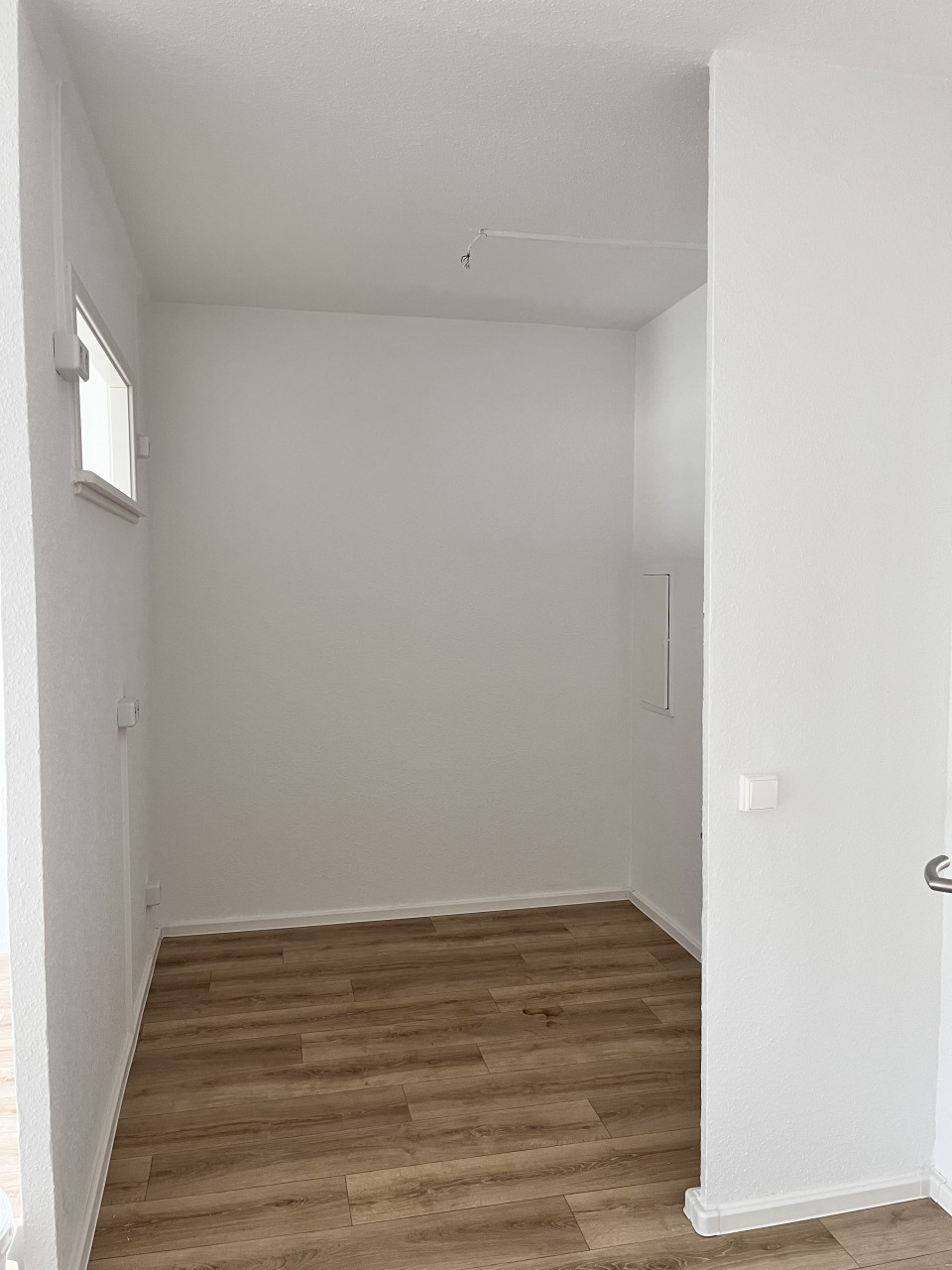 Küche - ERSTBEZUG! frisch renovierte 4-Raum-Wohnung wartet auf Sie!