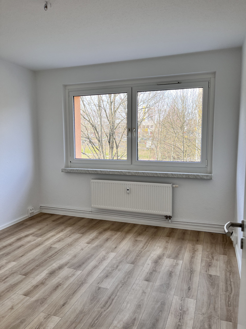 Schlafzimmer - ERSTBEZUG! frisch renovierte 4-Raum-Wohnung wartet auf Sie!