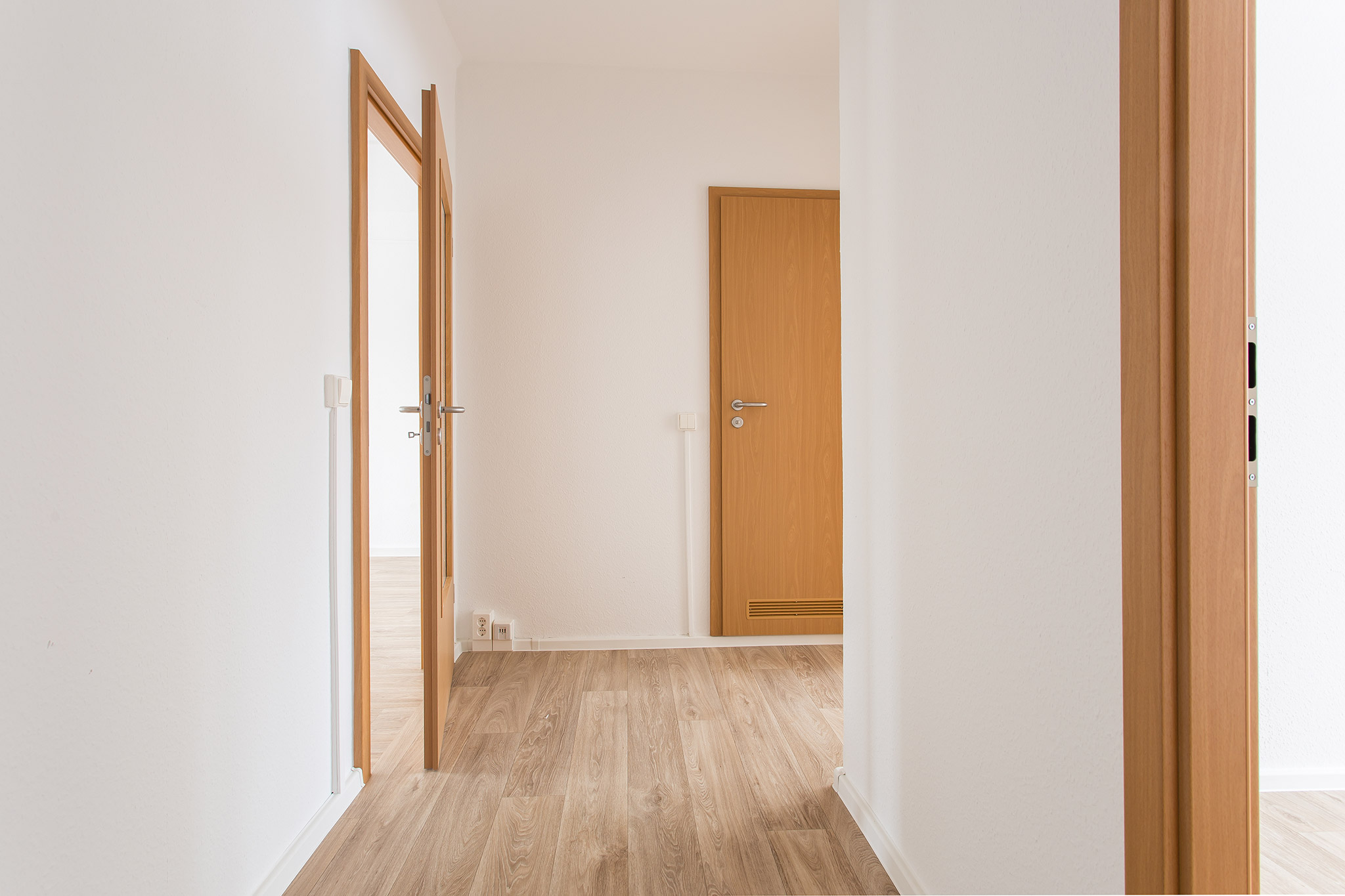 Vergleichswohnung Flur - Frisch renoviert – 4-Raum Wohnung in toller Lage