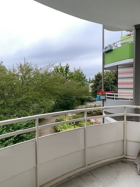 Balkon Vergleichswohnung - Nach Deinen Wünschen frisch renoviert