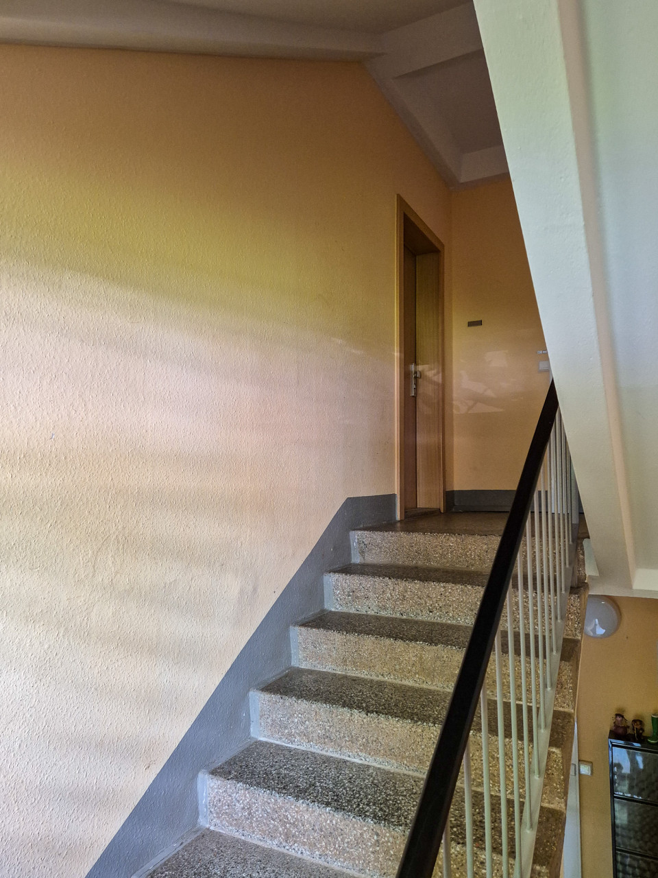 Hallway - renovated 3-room apartment in beautiful Markersdorf-Süd