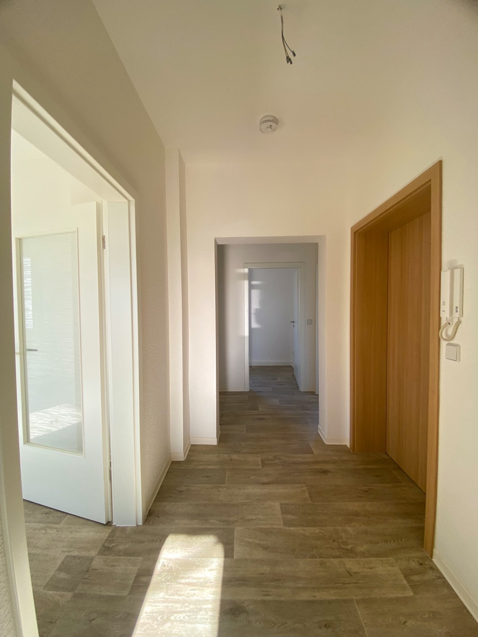 Flur - Schöne 3-Zimmer-Wohnung in grüner Umgebung