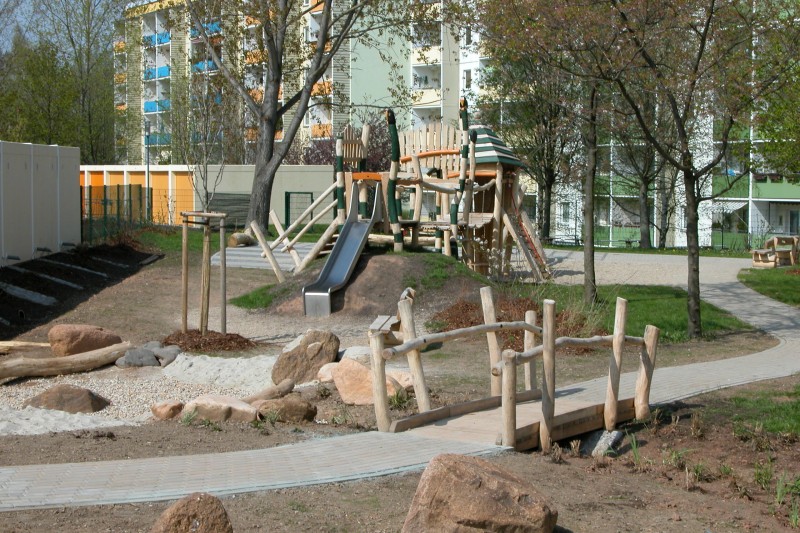 Spielplatz in der Nähe - Viel Platz in 5 Zimmern