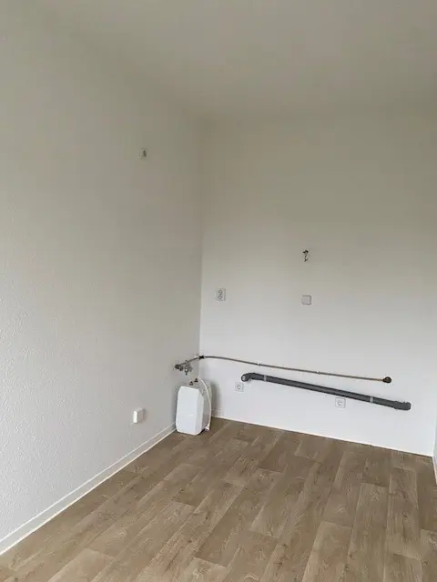 Küche - Alles neu -schau mal rein! Perfekte 2-Raumwhg. mit brandneuem Badezimmer!