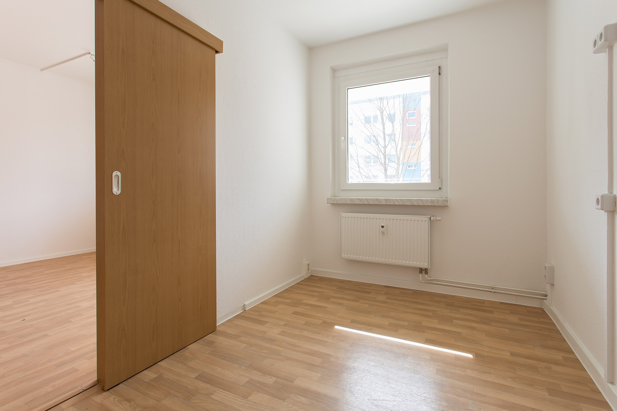 Küche - !! Aufgepasst !! 2-Raum-Whg. mit Küche mit Fenster + Balkon