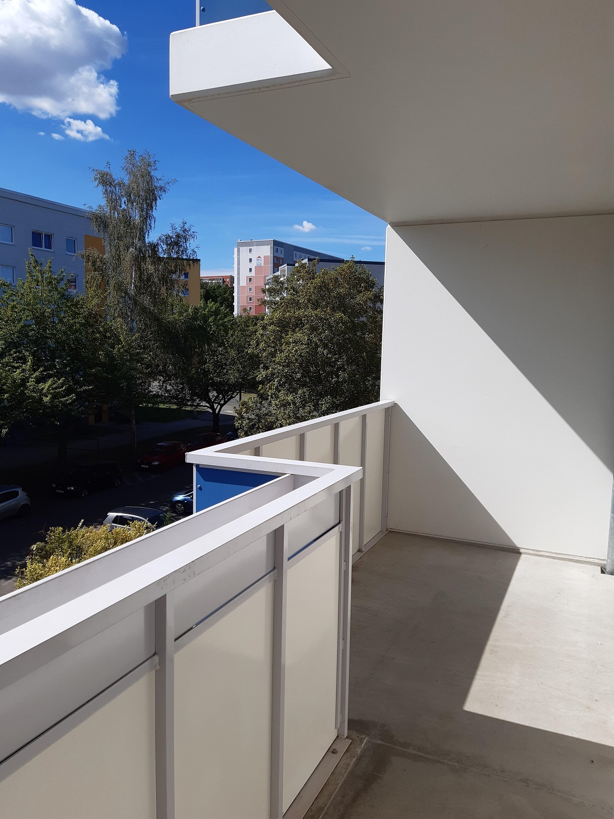 Balkon - Angebot: 3-Raum-Whg./Küche mit Fenster!