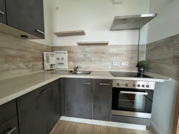 Mit Einbauküche! 3-Raum-Wohnung zum sofortigen Einzug, Arno-Schreiter-Str. 11, 09123 Chemnitz