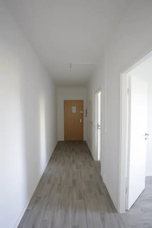 Beispielbild Flur - Schöne Wohnung mit besonderem Grundriss und begehbarem Kleiderschrank