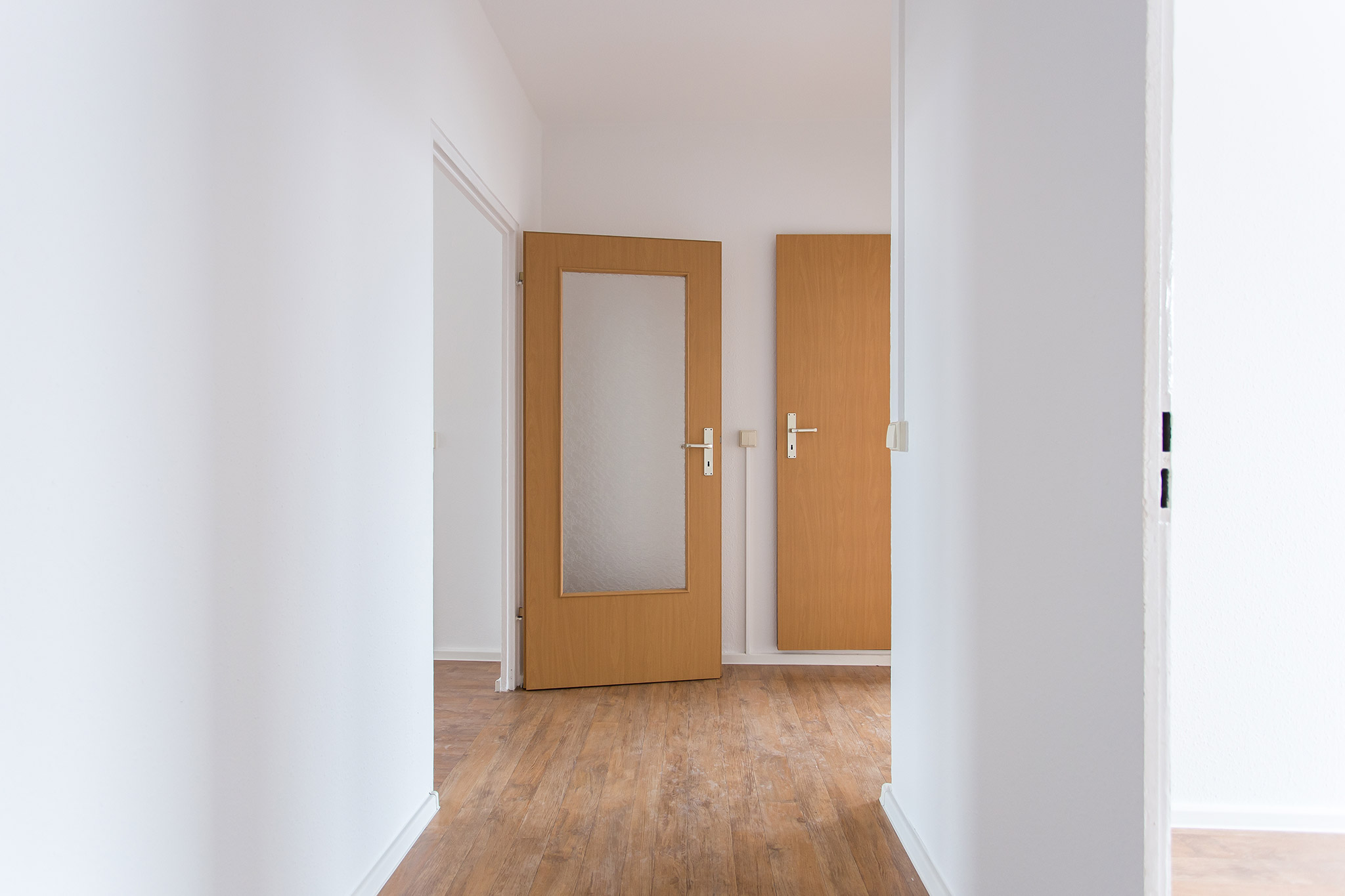 Flur - *HELL *FREUNDLICH *BEZAHLBAR