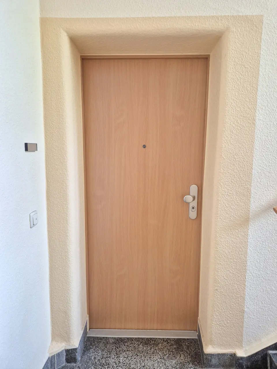 Apartment door - culture needs space!