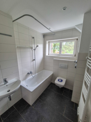 NEW!!! Cozy 2-room apartment with a view of the greenery near the city park, Eisenweg 8, 09123 Chemnitz