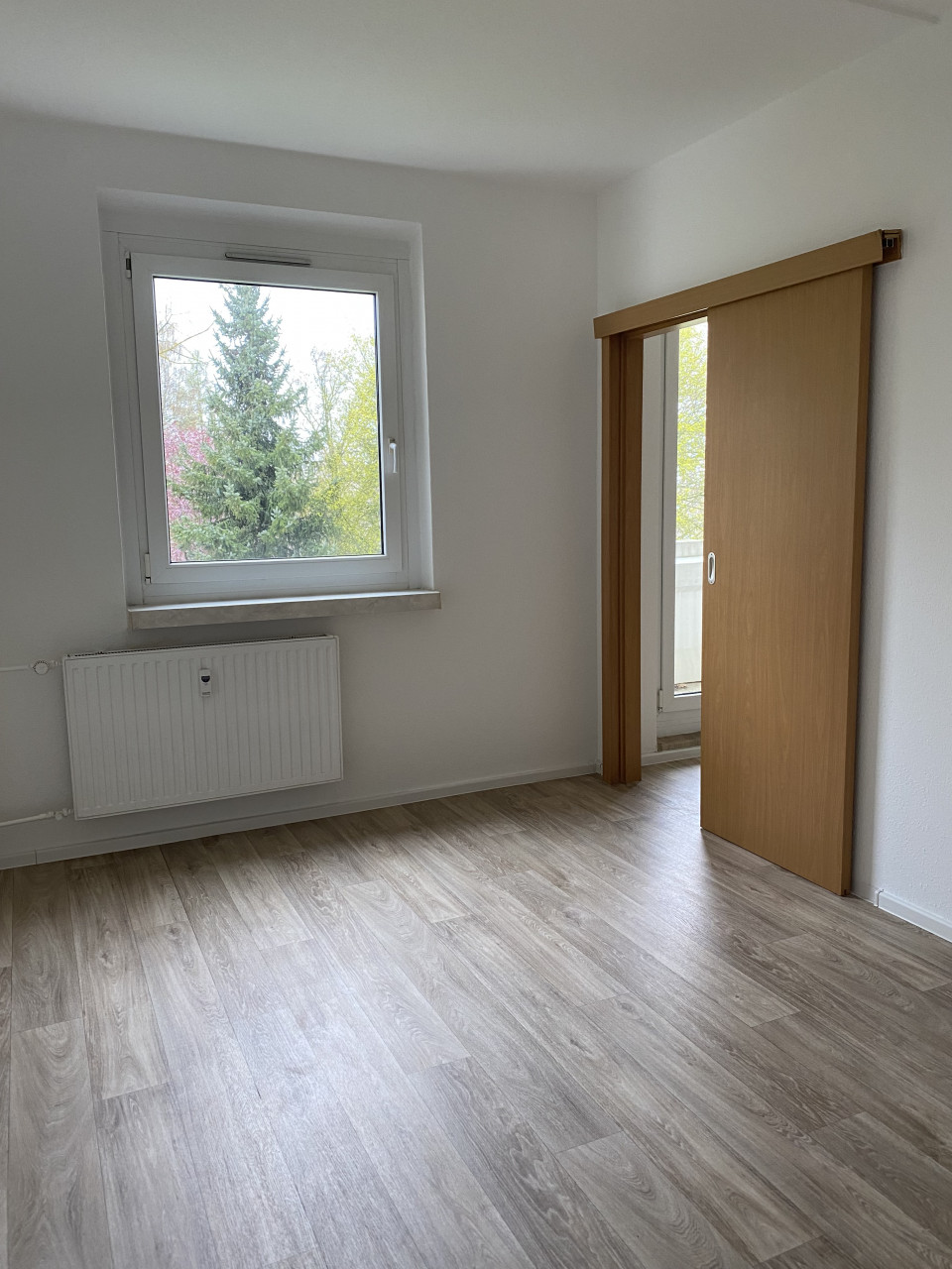 Kitchen - !!! Converted 2-room apartment with kitchen, daylight and balcony!