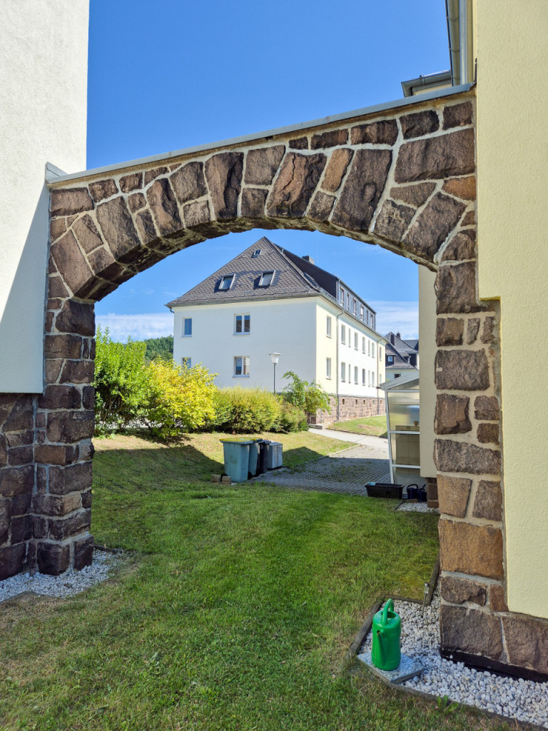First-time occupancy after renovation – beautiful attic apartment for the whole family, Charlottenstr. 16, 09337 Hohenstein-Ernstthal