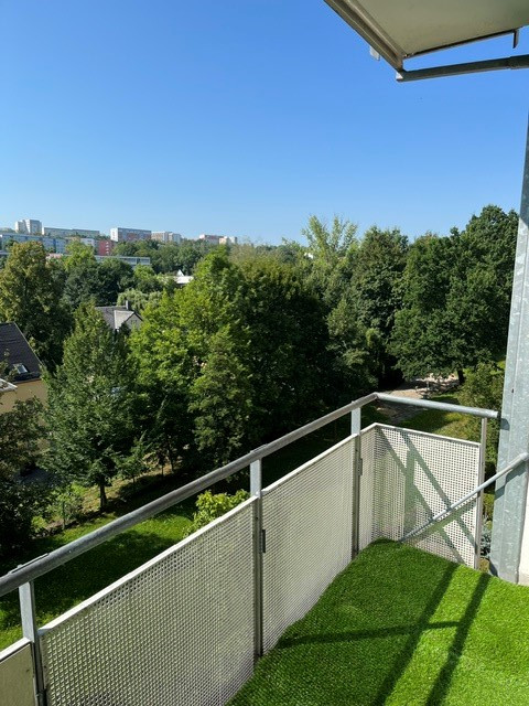 schöner Ausblick - Moderne 2-Raumwohnung im Grünen