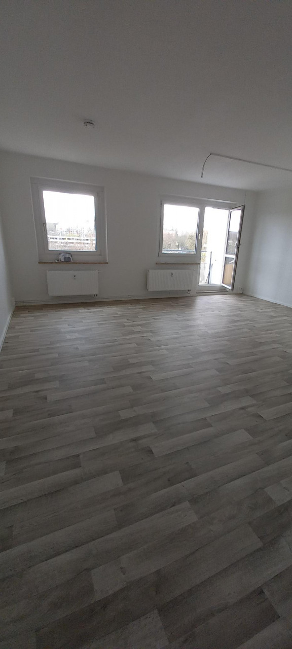 Wohnzimmer - Seien Sie die Ersten! Erstbezug nach Sanierung! Wohnen in Markersdorf!