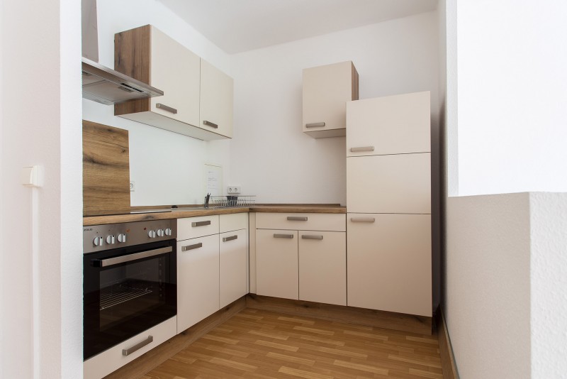 Küche - Komplett möblierte 3-Raumwohnung