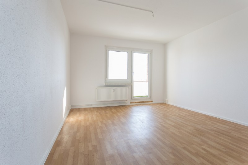 sonniges Wohnzimmer - Familie + Stubentiger? Das ist die ideale Wohnung – schau mal rein!