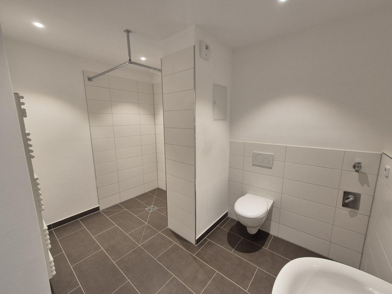 Barrierefreie 2-Raum Wohnung mit großem Balkon und Aufzug - Foto 2