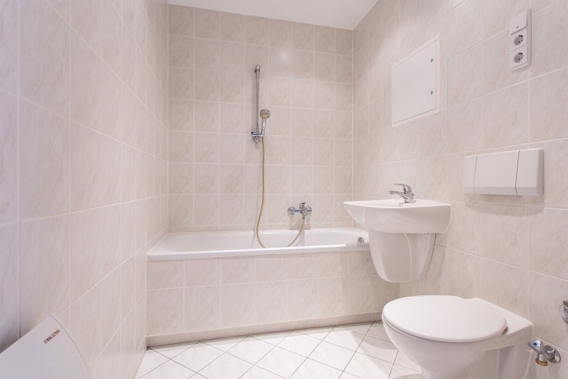 Bad - 3-Raumwohnung in super Lage für eine kleine Familie