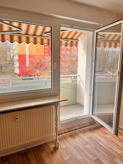 Detailansicht - 4-Raumwohnung frei!!