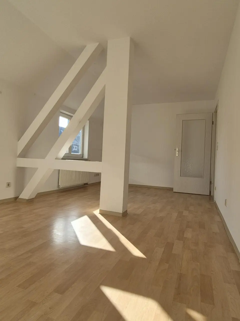 Living Room - 2-room apartment in a green neighborhood
