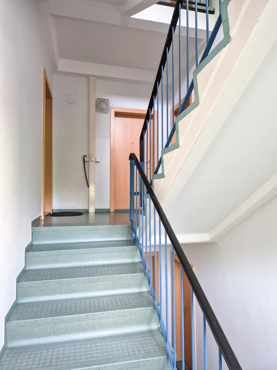 Stairwell - FURNISHED – Balcony – PERFECT as your FIRST apartment in Markersdorf!