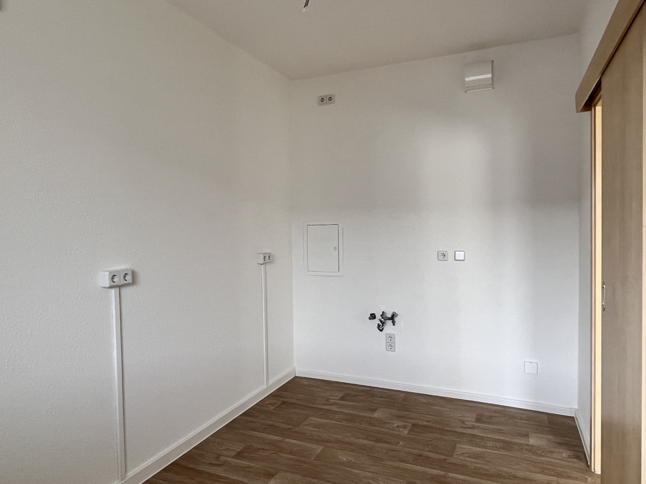 Küche - XXL-Balkon & frisch renoviert – 2-Raum-Wohnung mit Wohlfühlfaktor