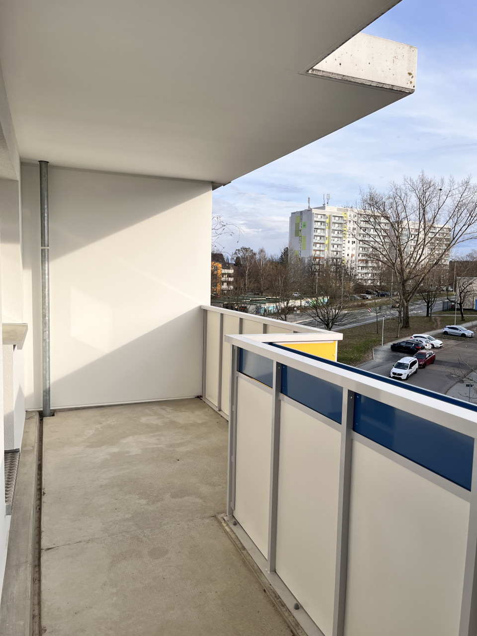 Balkon - XXL-Balkon & frisch renoviert – 2-Raum-Wohnung mit Wohlfühlfaktor