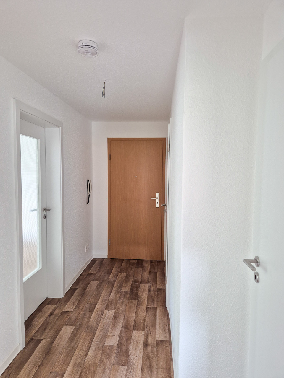 Vergleichswohnung Flur - 3-Raum Wohnung als Erstbezug nach Ausbau im grünen Altchemnitz