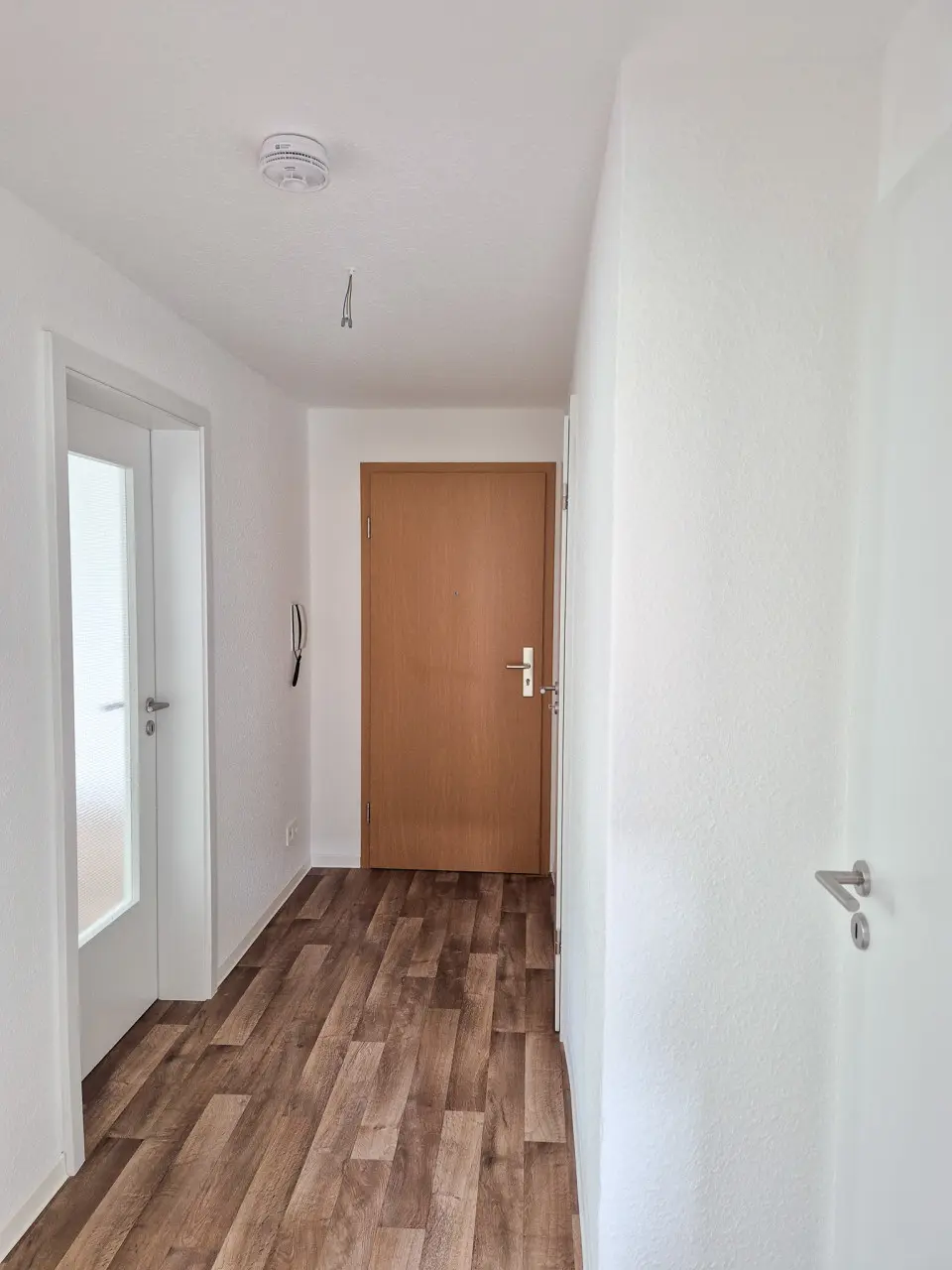 Vergleichswohnung Flur - 3-Raum Wohnung als Erstbezug nach Ausbau im grünen Altchemnitz