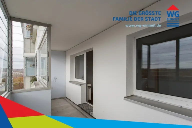 Mit tollem Ausblick in der 9. Etage - Photo 1