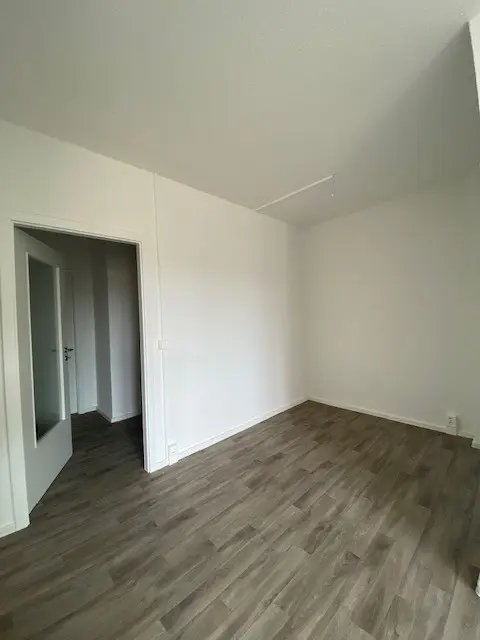 Detailansicht - 3-Raum Whg. mit umgebauter Küche/Fenster sowie HWR