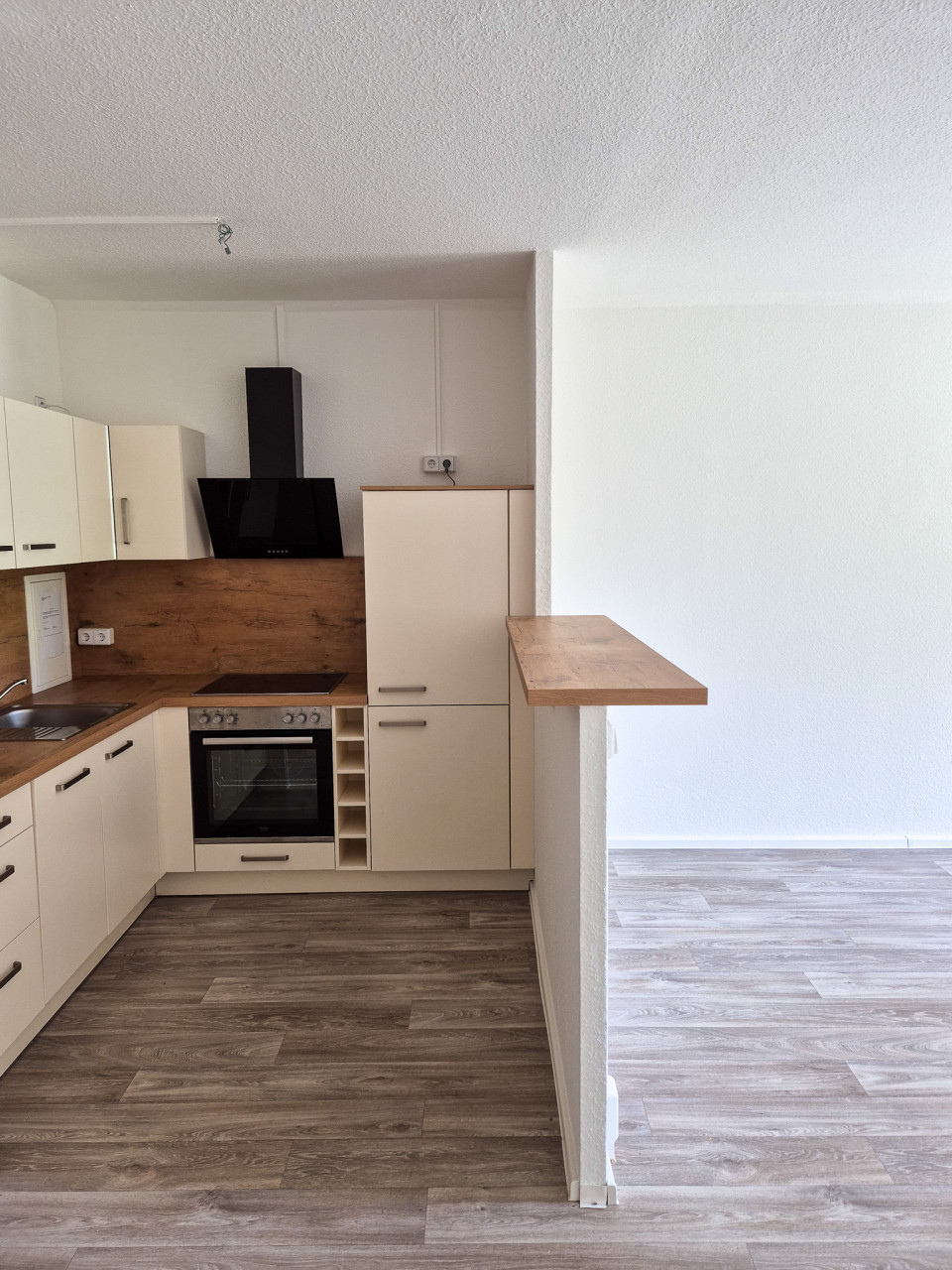 Fitted kitchen - Beautiful 3-room apartment in Markersdorf
