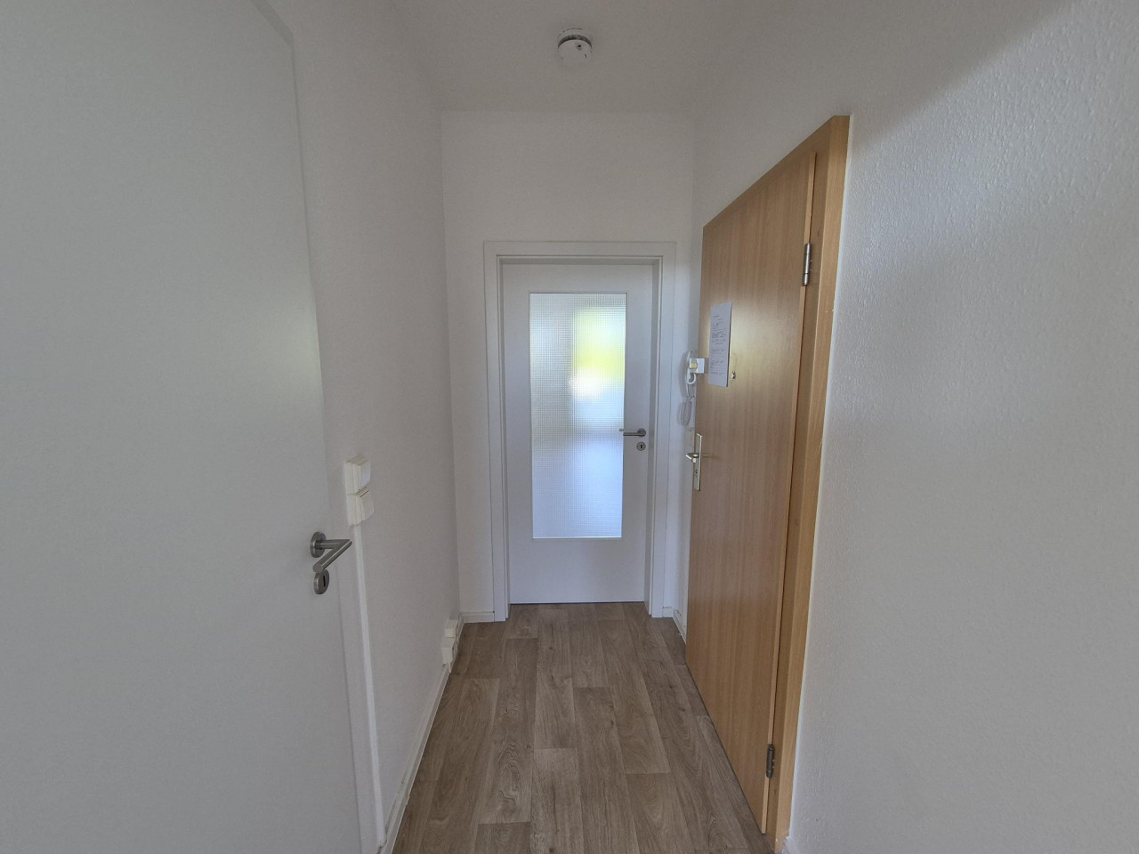 Detailansicht - Große 2-Raum-Wohnung frei!
