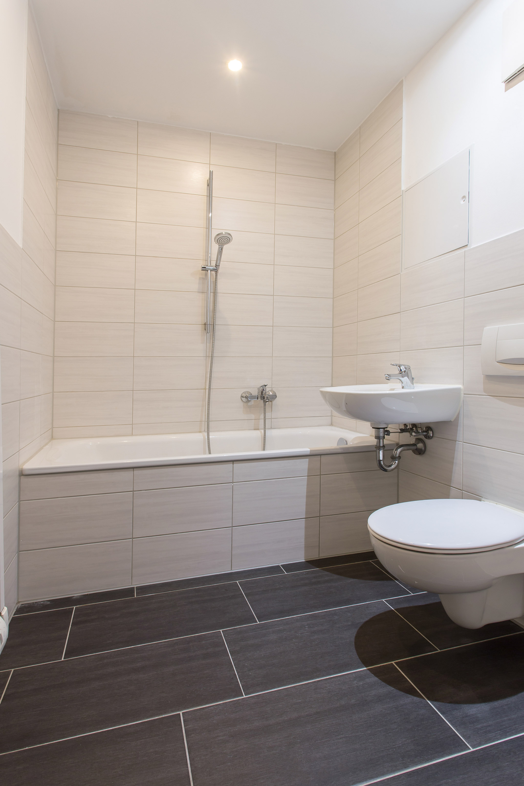 Ausstattungsbeispiel Bad - !!!NEU!!! Schöne 3-Raum. im Süden von Chemnitz in Stadtparknähe!