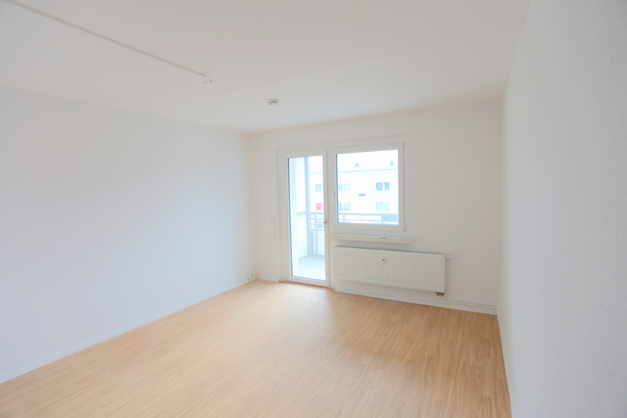 Wohnzimmer - !!!NEU!!! Schöne 3-Raum. im Süden von Chemnitz in Stadtparknähe!