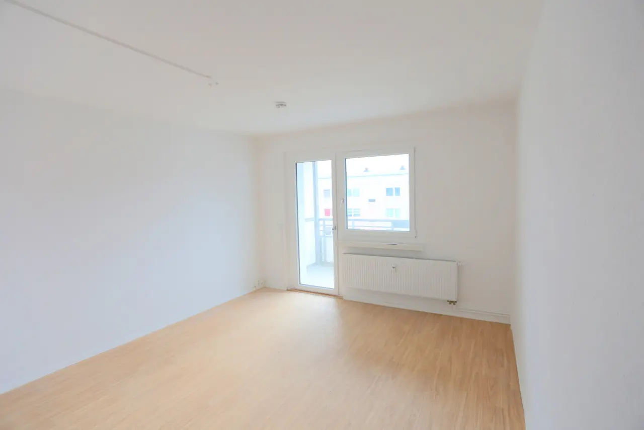 Wohnzimmer - !!!NEU!!! Schöne 3-Raum. im Süden von Chemnitz in Stadtparknähe!