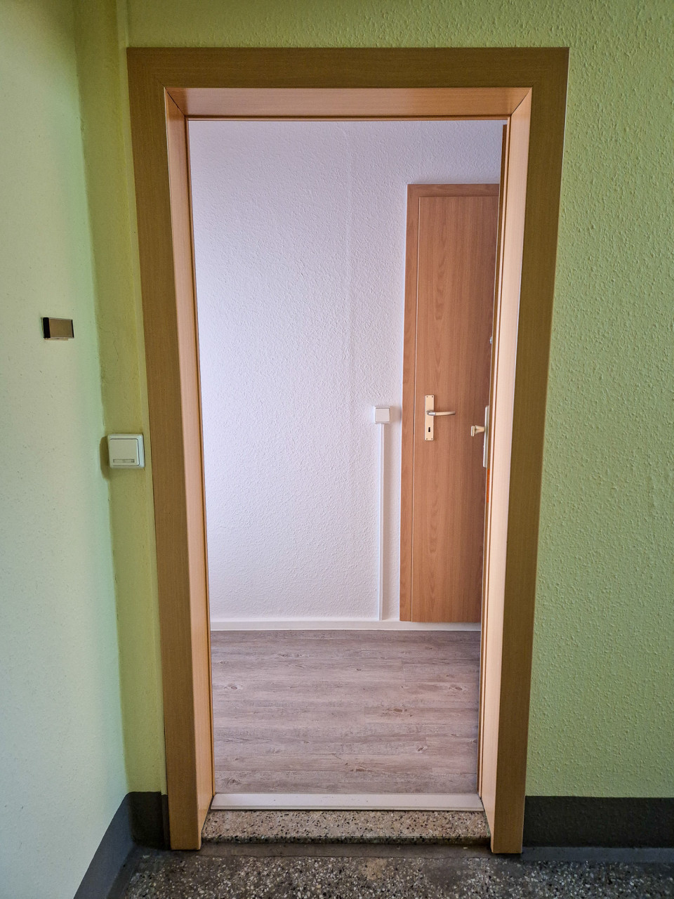 Flur - 2-Raum-Whg. mit Erzgebirgsblick